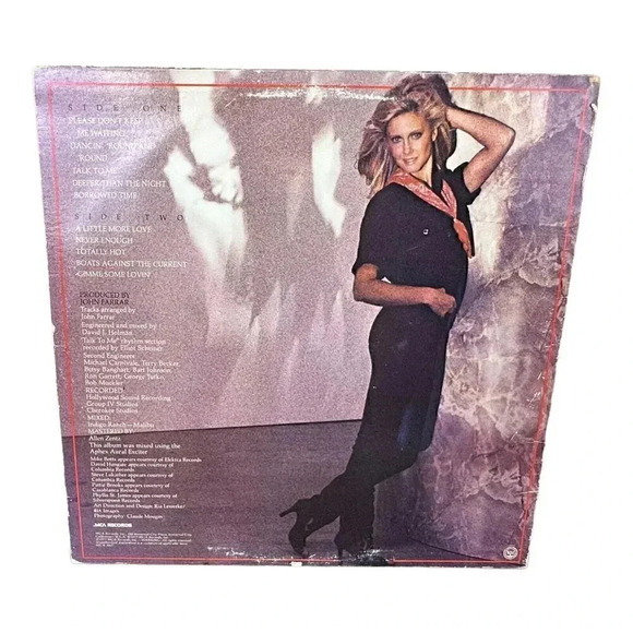 Olivia Newton John Totally Hot MCA 3067 First Press No Barcode Lyrics Tested NM - Picture 2 of 8